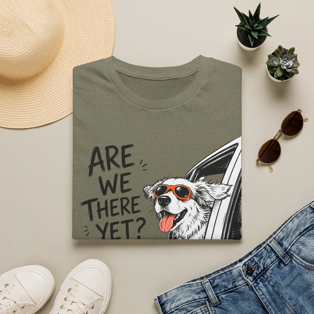 Dog Are We There yet - T-Shirt